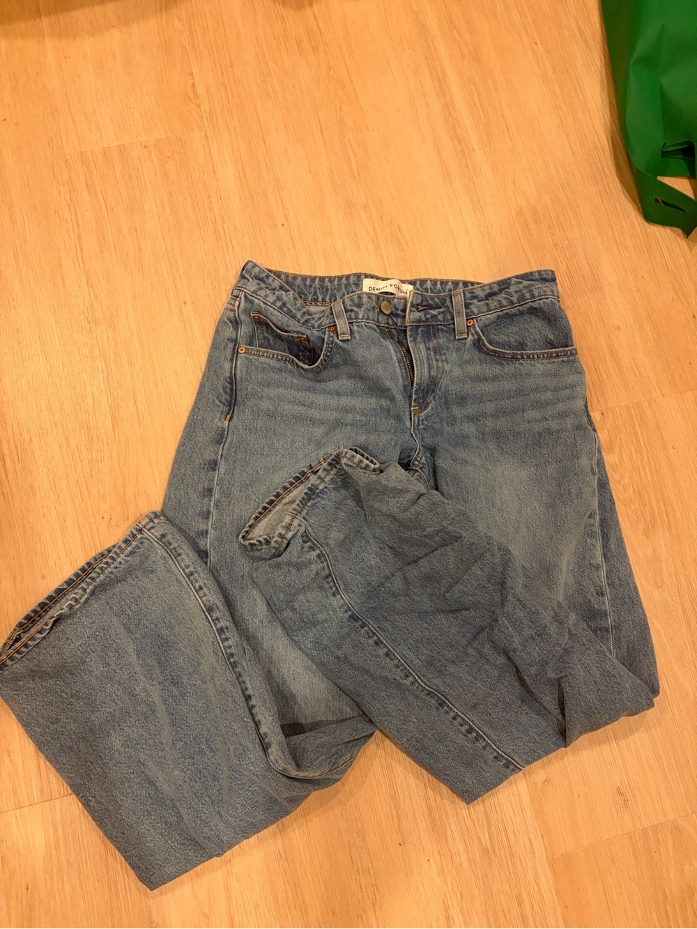 Denim Forum Women's Straight-Leg Light Blue Jeans